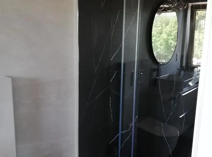 Latarnik- Big Апартаменты *